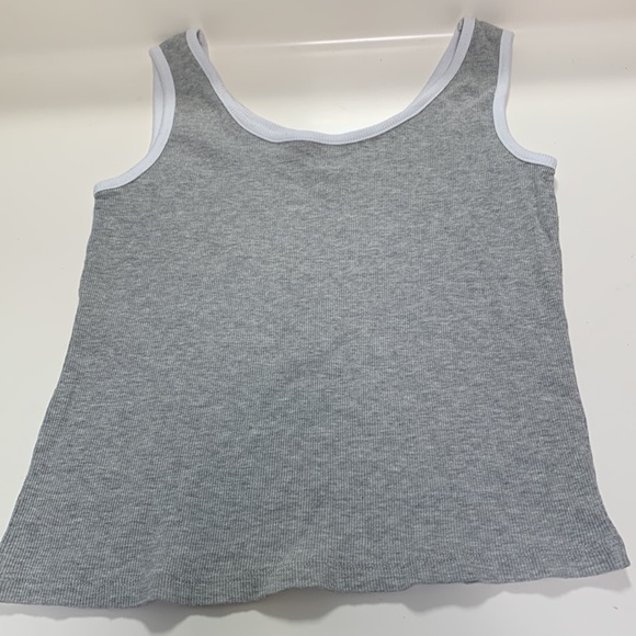 Grey and white tank top. Not cropped, but not full length - Picture 3 of 5